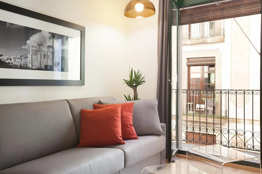Canela Homes Barcelona Macba